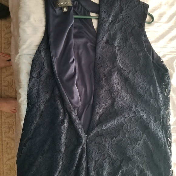 Scarlett 22W keyhole front dress - Picture 4 of 8